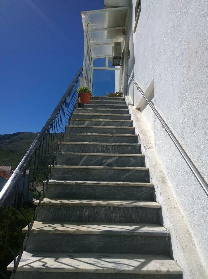 Monte Estrela Hotel Sabugueiro  Exterior photo